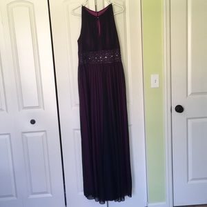 Formal purple dress with jewel detail on waist